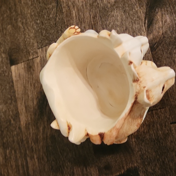 Harmony Kingdom "Rather Large Friends" trinket box - Picture 6 of 10